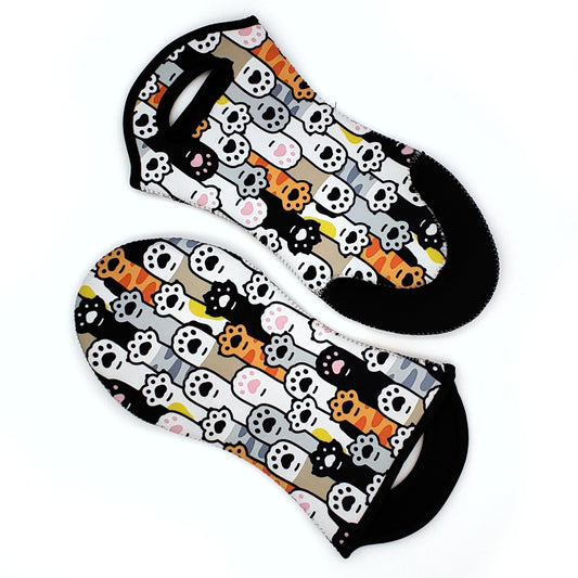 Cats Paw Prints Neoprene Oven Mitts 2 Pack